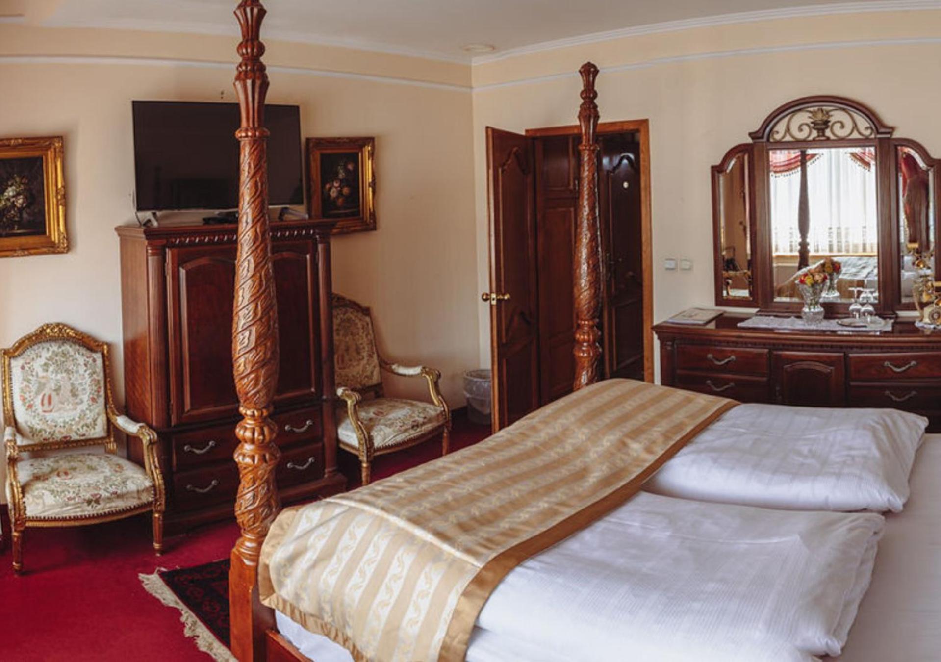 Hotel Grande เซเลีย ภายนอก รูปภาพ